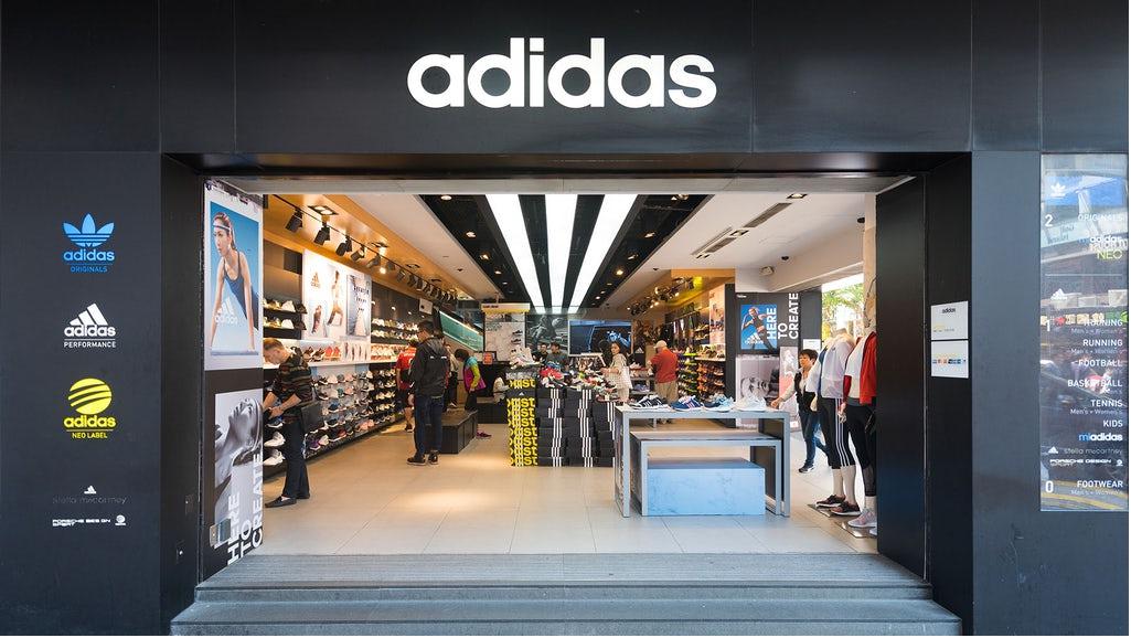 hang-adidas-trung-quoc.jpg