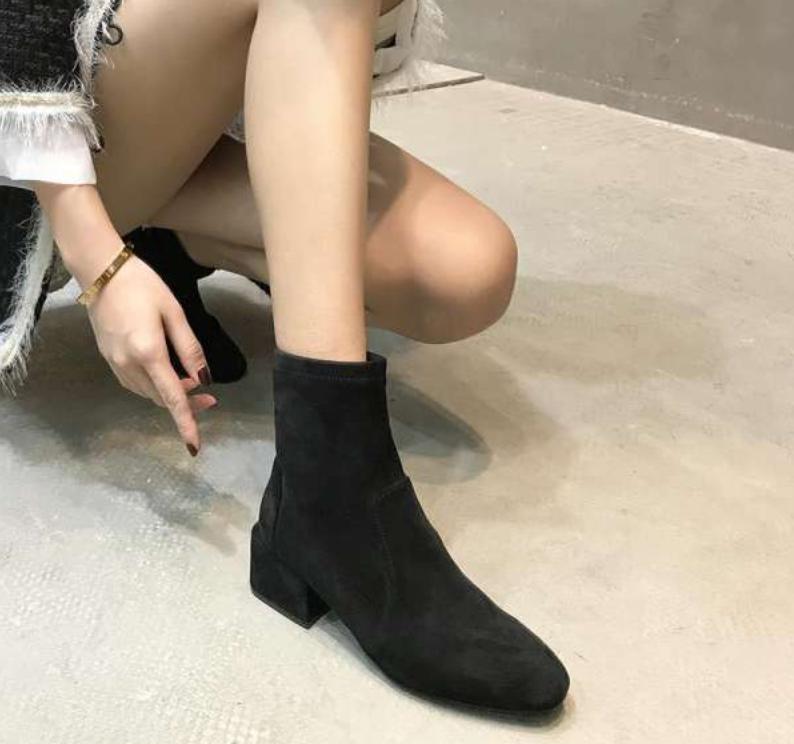 socks-boots-loai-giay-de-vuong.jpg