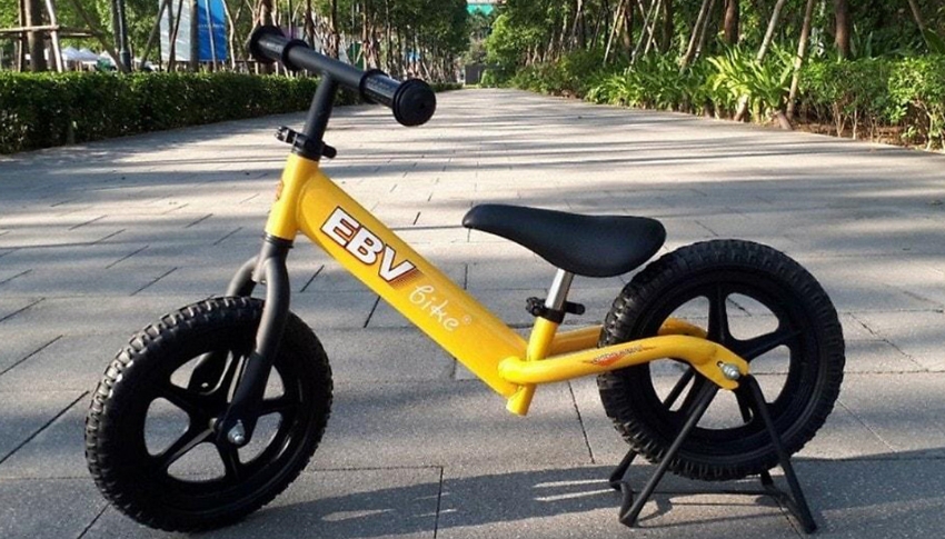 Xe tập chạy chất lượng cao Em Bé Vàng