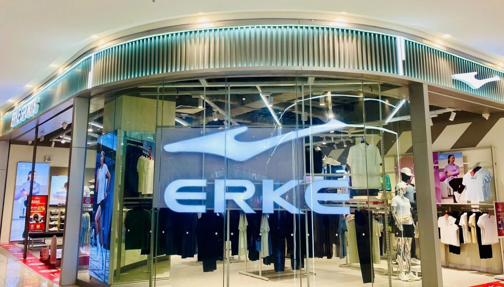 Thương hiệu quần áo thể thao nổi tiếng Trung Quốc Erke