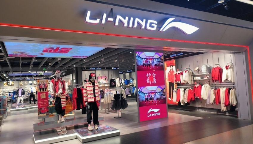 Brand quần áo thể thao Trung Quốc Lining