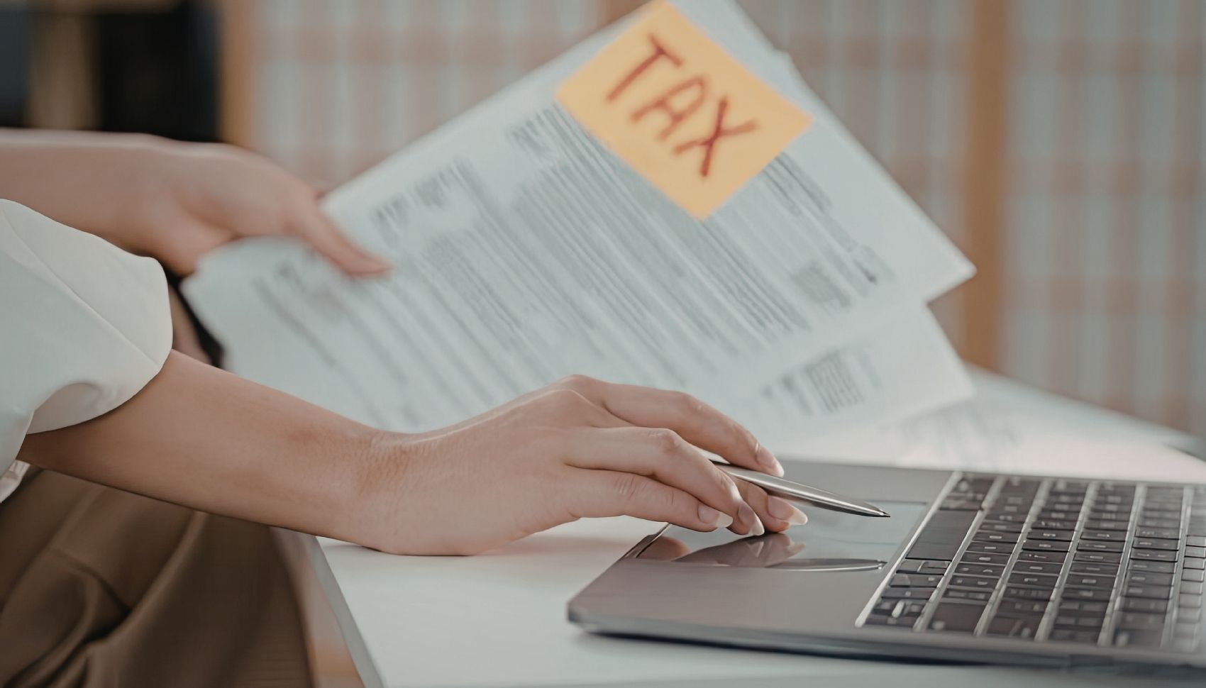 Thuế nhập khẩu quần áo China